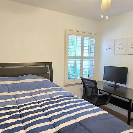Villa Newly Furnished Pool House Los Angeles Esterno foto