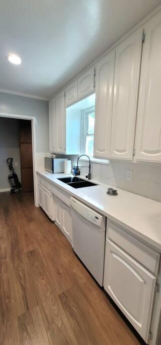 Villa Newly Furnished Pool House Los Angeles Esterno foto