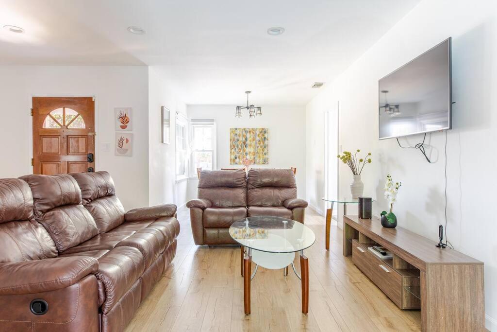 Villa Newly Furnished Pool House Los Angeles Esterno foto